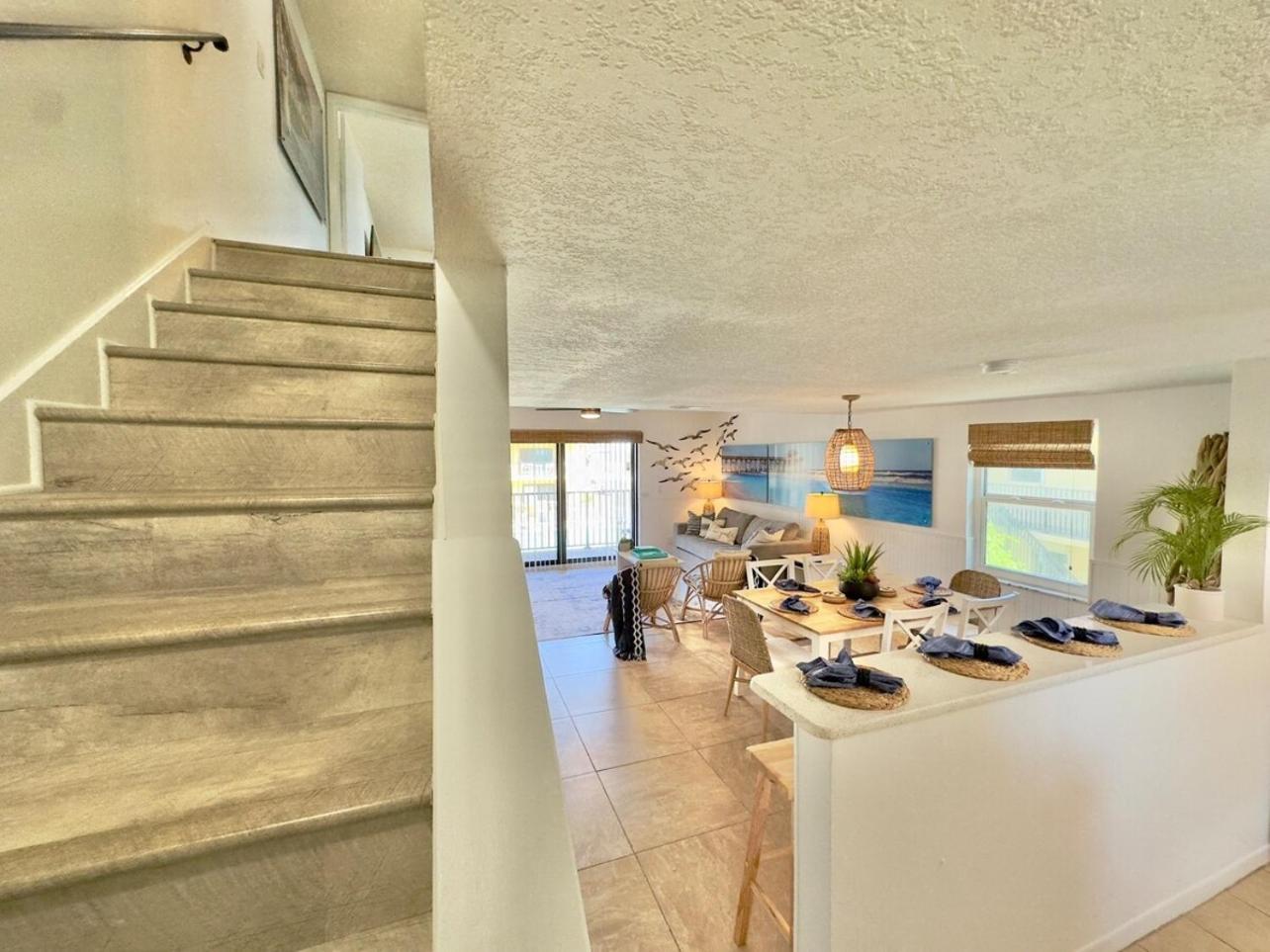 Pier Pressure Beachfront Wpool شاطئ كوكوا المظهر الخارجي الصورة
